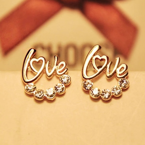 NEW!💙💎ADORABLE!!!💛GOLDEN💛LOVE💛BLING STUDS💎💙 - Picture 3 of 4